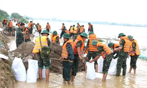 Thủ tướng chỉ đạo chủ động ứng phó, khắc phục hậu quả mưa lũ