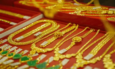 Giá vàng hôm nay 8/10/2026: Giảm nhẹ