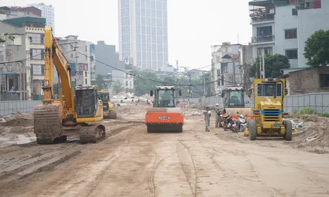 Hà Nội siết bụi công trường, kết nối dữ liệu giám sát về xã, phường