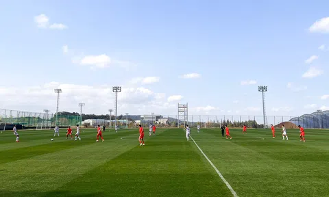 Đội tuyển U17 Việt Nam đá trận giao hữu đầu tiên tại Hàn Quốc
