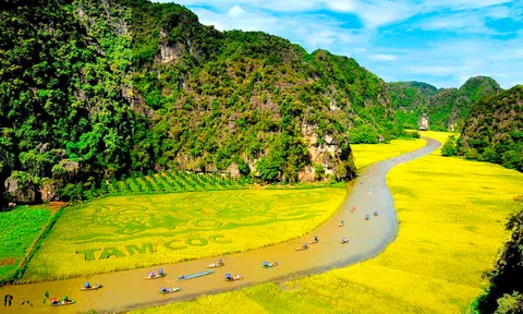 Du lịch xanh Ninh Bình: Để tăng trưởng song hành với bảo tồn
