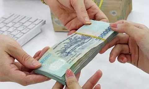 Xử lý thế nào khi công ty, doanh nghiệp nợ lương người lao động