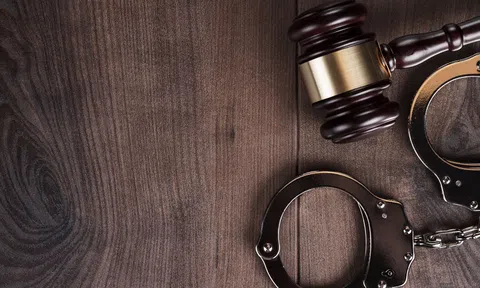 Mức hình phạt cao nhất với tội Lợi dung quyền tự do dân chủ