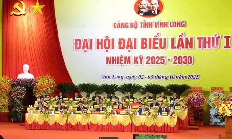 Khai mạc Đại hội Đảng bộ tỉnh Vĩnh Long lần thứ I: Quyết tâm phát triển nhanh và bền vững