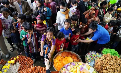 “Xuân Biên phòng - Ấm lòng dân bản”: Thắm tình quân dân miền biên viễn
