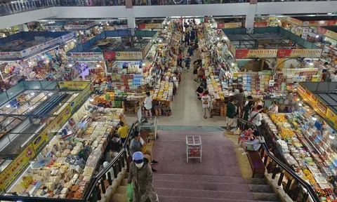 Đà Nẵng: Kiểm tra thị trường hàng hóa dịp lễ hội pháo hoa quốc tế Đà Nẵng 2024