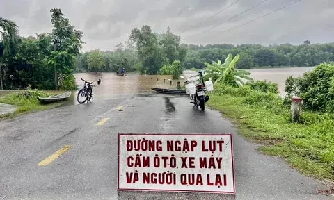 Thừa Thiên-Huế đối mặt với tình hình mưa lớn diện rộng, gây ngập lụt