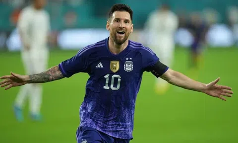 Neymar chấn thương nặng, Lionel Messi tỏa sáng cùng Argentina