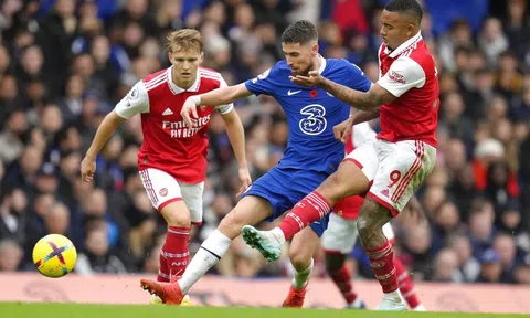 Các "ông lớn" Ngoại hạng Anh có nguy cơ không được thi đấu vì... lũ lụt