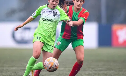 Huỳnh Như tiếp tục "nổ súng" ở trời Âu