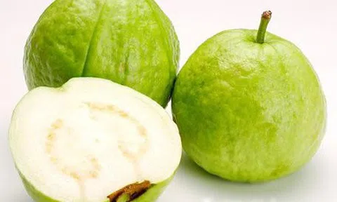 Những lợi ích bất ngờ khi ăn ổi hàng ngày