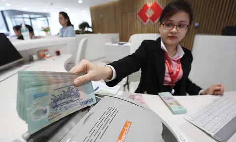 Nhà băng tư nhân vào cuộc đua tăng vốn mới