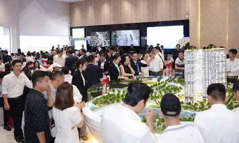 Giao dịch tăng gấp gần 6 lần cùng kì năm ngoái, phân khúc căn hộ “khuấy động” thị trường TP.Hồ Chí Minh