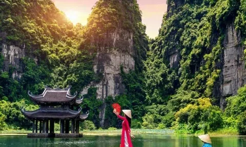 Phát triển hệ sinh thái du lịch nhanh, toàn diện, bền vững