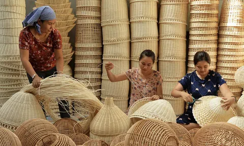 Dán tem truy suất nguồn gốc nâng chất sản phẩm thủ công mỹ nghệ Việt Nam