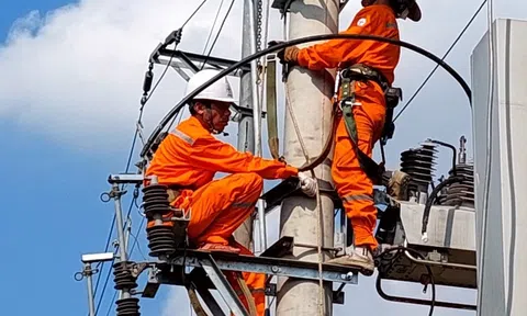 Đẩy nhanh tiến độ các dự án trọng điểm ngành năng lượng trên tinh thần “lợi ích hài hoà, rủi ro chia sẻ”