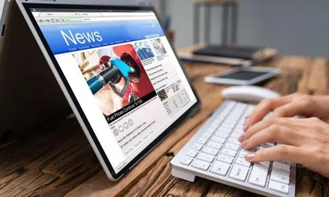 Hình thành thói quen "đọc báo trả tiền" giải pháp tạo nguồn thu bền vững cho báo chí