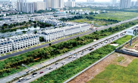 Thị trường bất động sản dần sôi động khi các luật quan trọng có hiệu lực từ 1/8