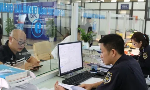 Điều chỉnh phương thức giao nhận hàng hóa qua cặp cửa khẩu Hữu Nghị - Hữu Nghị Quan từ 1/8