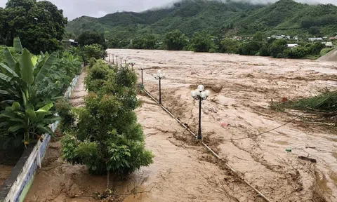 Thủ tướng chỉ đạo tập trung khắc phục hậu quả mưa lũ do ảnh hưởng của bão số 2