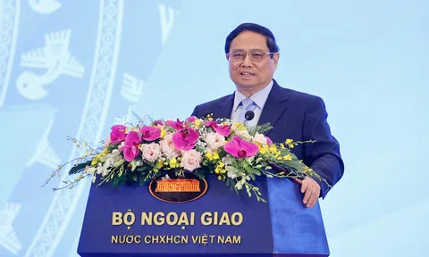 Thủ tướng: 3 thông điệp, 3 định hướng, 3 trọng tâm với người Việt ở nước ngoài