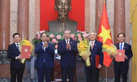 Tổng Bí thư, Chủ tịch nước trao quyết định bổ nhiệm 3 Phó Thủ tướng, 2 Bộ trưởng