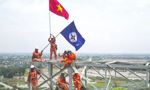 Chính thức đóng điện thành công, thông tuyến toàn bộ đường dây 500kV mạch 3