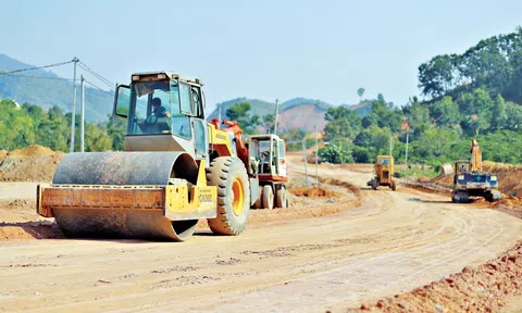 Phó Thủ tướng: Rà soát từng dự án để đẩy nhanh tiến độ giải ngân vốn đầu tư công