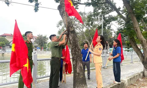 Khơi dậy lòng yêu nước, tự hào dân tộc từ “Đường cờ Tổ quốc”