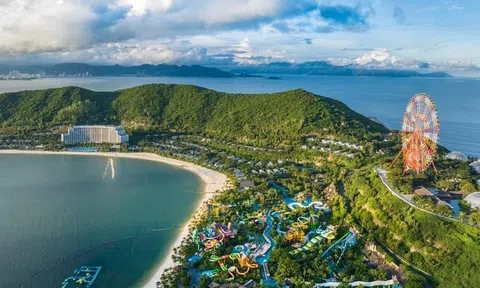 Khánh Hòa đón 9 triệu khách du lịch hoàn thành mục tiêu 2024 trước 3 tháng