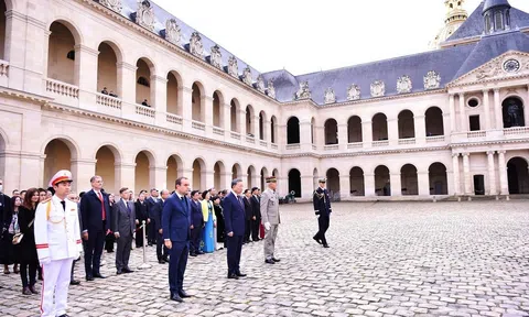 Lễ đón chính thức Tổng Bí thư, Chủ tịch nước Tô Lâm thăm Cộng hòa Pháp