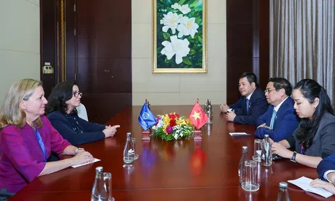Thủ tướng Phạm Minh Chính đề nghị WB cấp các khoản vay ưu đãi để triển khai các dự án hạ tầng quy mô lớn