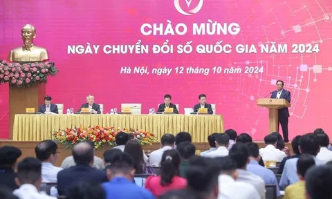 Thủ tướng: Chuyển đổi số là ưu tiên hàng đầu để Việt Nam tiến cùng và vượt lên trong kỷ nguyên số