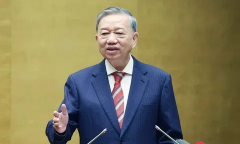 Tổng Bí thư: Tinh gọn tổ chức bộ máy của hệ thống chính trị là nhiệm vụ đặc biệt quan trọng