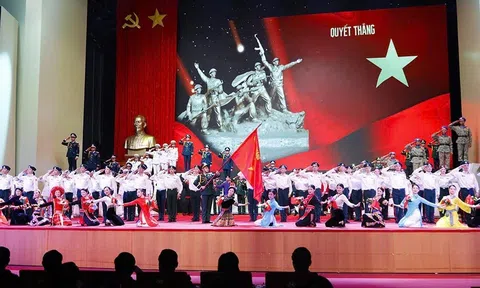 Hôm nay tổ chức trọng thể Lễ kỷ niệm 80 năm thành lập quân đội nhân dân Việt Nam