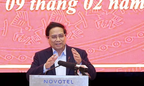 Thủ tướng đề nghị Đà Nẵng đề xuất các cơ chế đặc thù để phát huy thế mạnh và xây dựng kịch tăng trưởng hai con số