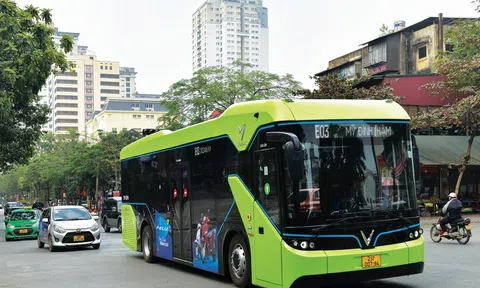 Hà Nội đẩy mạnh "xanh hóa" giao thông nhằm thiết lập vùng phát thải thấp