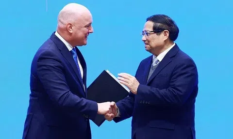 Thủ tướng Việt Nam và New Zealand họp báo chung về việc nâng cấp quan hệ lên Đối tác Chiến lược Toàn diện
