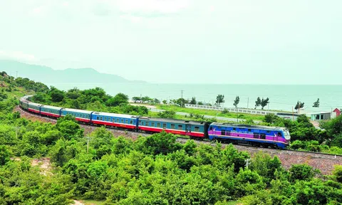 Thủ tướng chỉ đạo đẩy nhanh tiến độ dự án đường sắt Lào Cai - Hà Nội - Hải Phòng