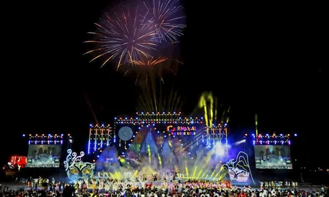 Carnaval Hạ Long 2025: 'Kết nối di sản - Tiên phong tỏa sáng' nâng tầm thương hiệu du lịch Quảng Ninh