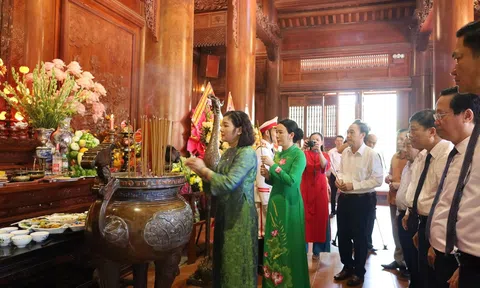 Nghệ An trang trọng tổ chức Lễ giỗ Bác Hồ