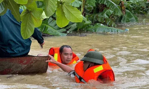 Nghệ An thiệt hại hơn 1.400 tỷ đồng sau bão số 10