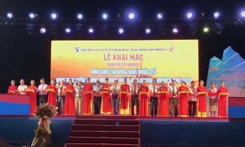 Hội chợ Thương mại quốc tế GMS - Quảng Trị 2022 với hơn 400 gian hàng trưng bày