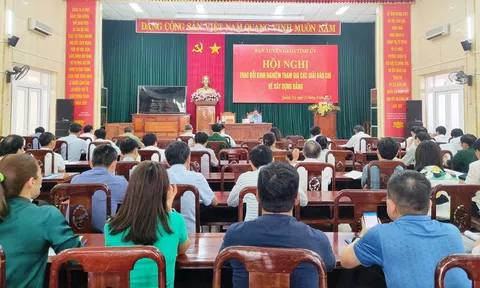 Quảng Trị: Hội nghị trao đổi kinh nghiệm tham gia các giải báo chí về xây dựng Đảng