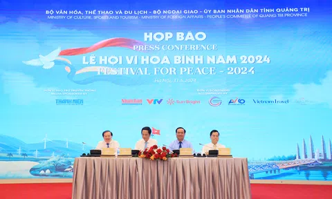 Chung tay kiến tạo thế giới hòa bình