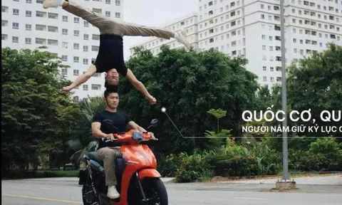 Xác minh làm rõ clip 2 nghệ sĩ xiếc Quốc Cơ - Quốc Nghiệp ‘chồng đầu’ trên xe máy