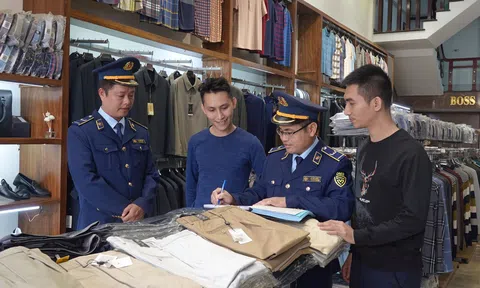 Lập  “chốt” ngăn chặn hàng giả, bài trừ hàng nhái trong dịp cuối năm