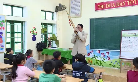 Đứa con của bản và hành trình thắp sáng “ngọn đuốc” văn hóa dân tộc