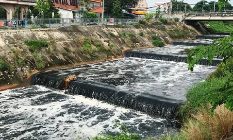 TP. HCM:  Tăng cường giải pháp kiểm soát ô nhiễm kênh Ba Bò và lưu vực suối Nhum