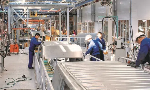 Kinh tế 2023: Cần có chính sách hợp lý để doanh nghiệp vươn lên mạnh mẽ trong thách thức